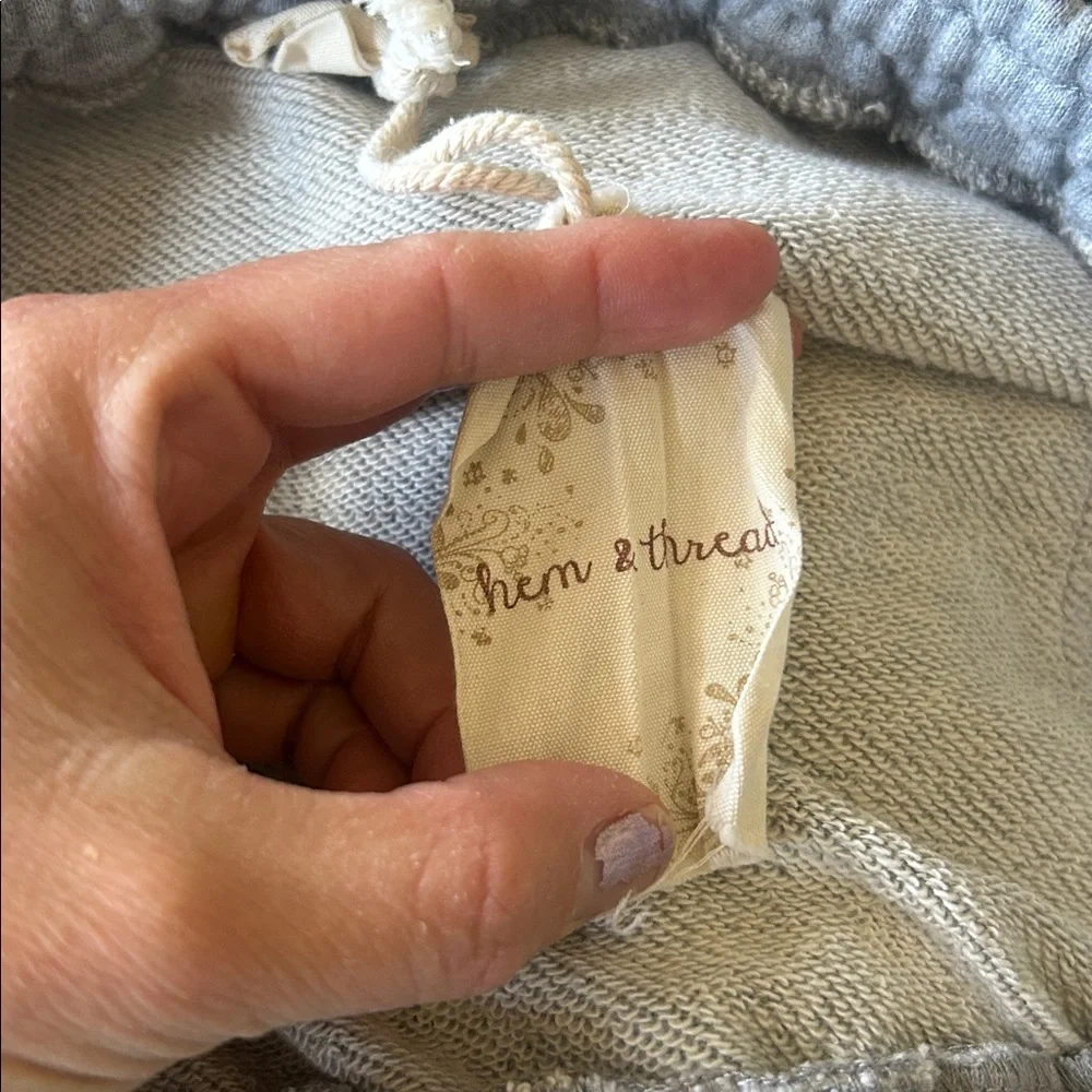 HEM & THREAD sweatshirt skirt in heather gray size small pockets comfy